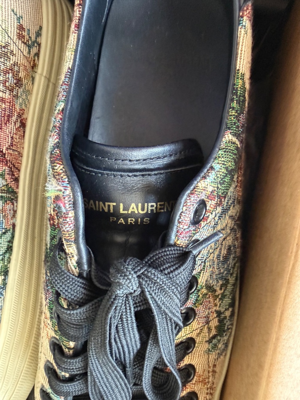 Saint Laurent sneakers - Picture 5 of 11